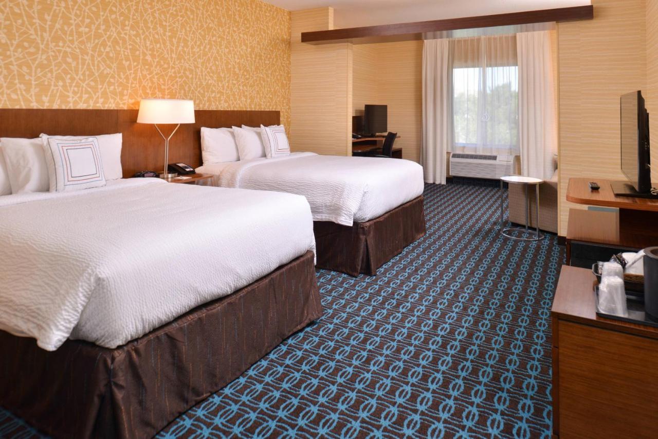 | Fairfield Inn & Suites by Marriott Farmington