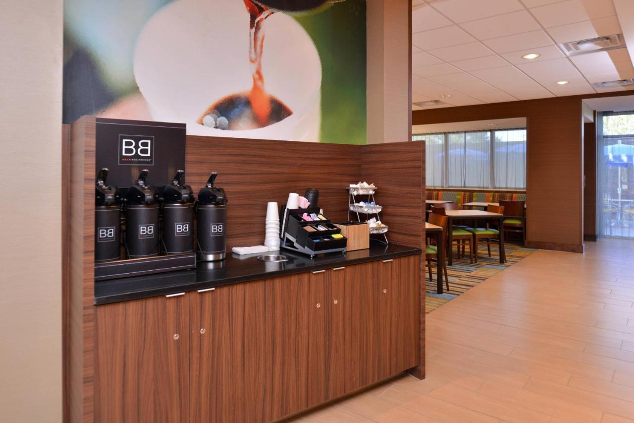 | Fairfield Inn & Suites by Marriott Farmington