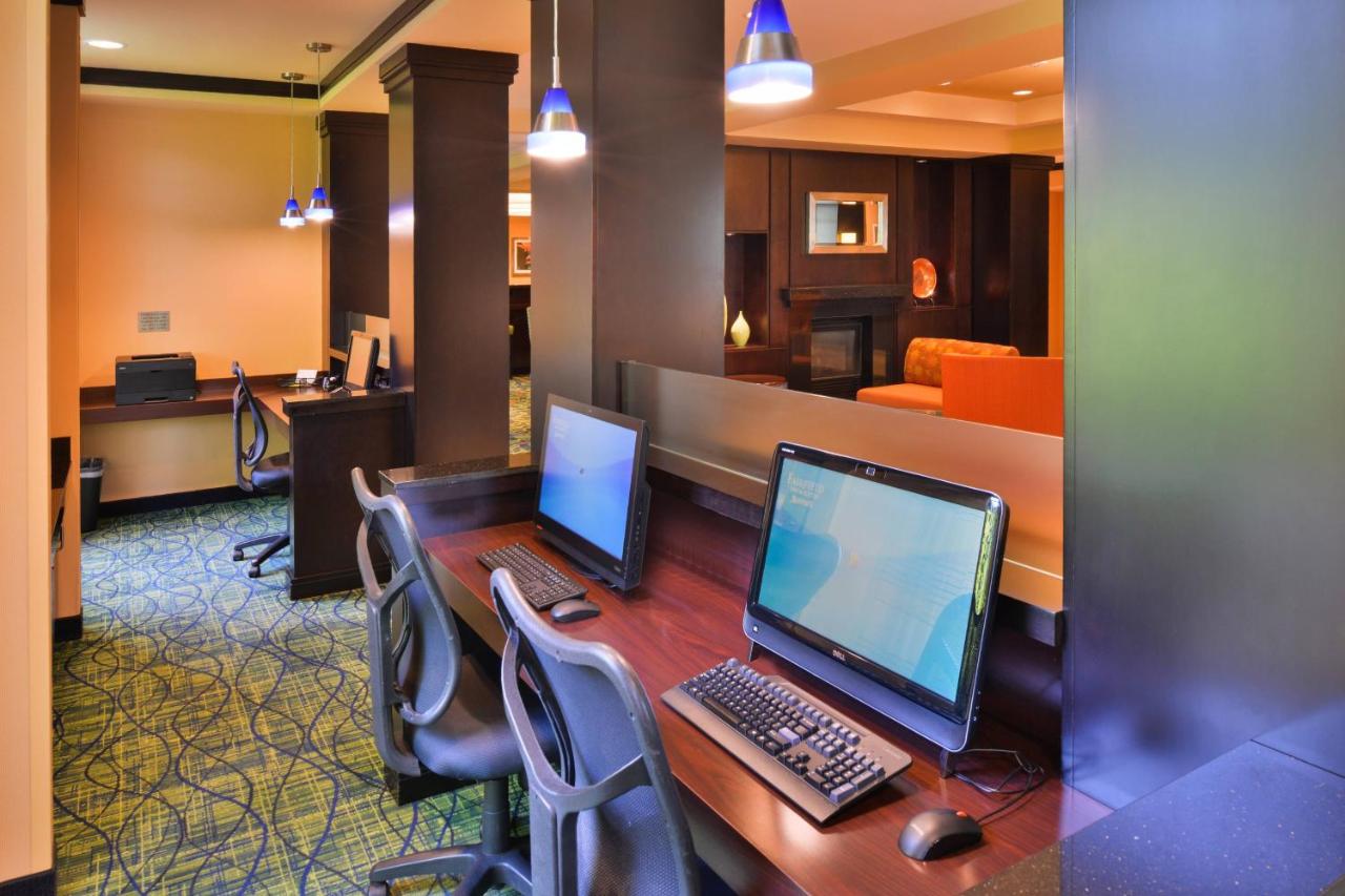 | Fairfield by Marriott Tacoma Puyallup