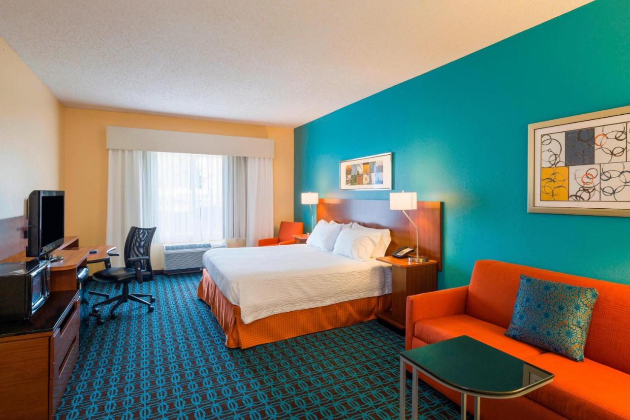 | Fairfield Inn by Marriott Allentown Bethlehem/Lehigh Airport