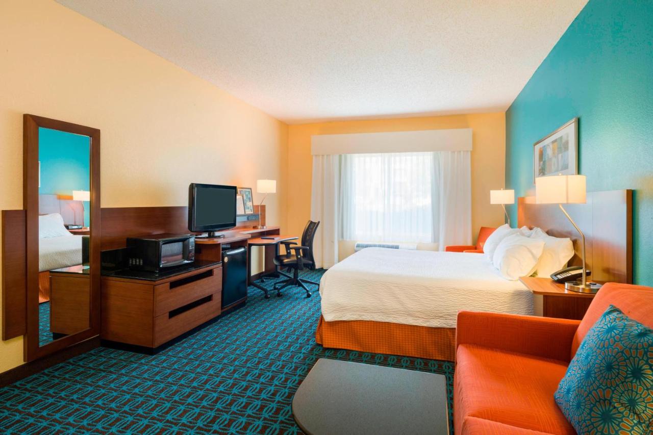 | Fairfield Inn by Marriott Allentown Bethlehem/Lehigh Airport