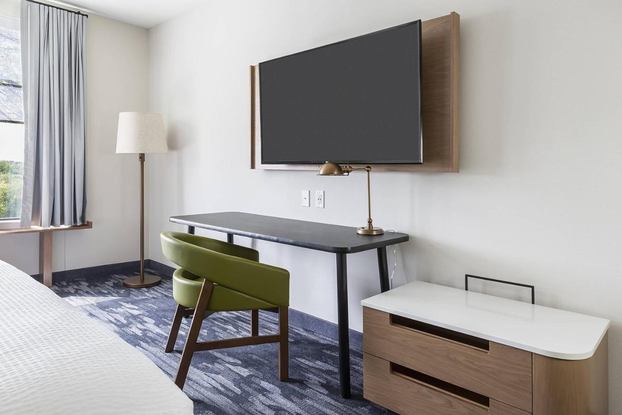  | Fairfield Inn & Suites by Marriott Minneapolis North/Blaine