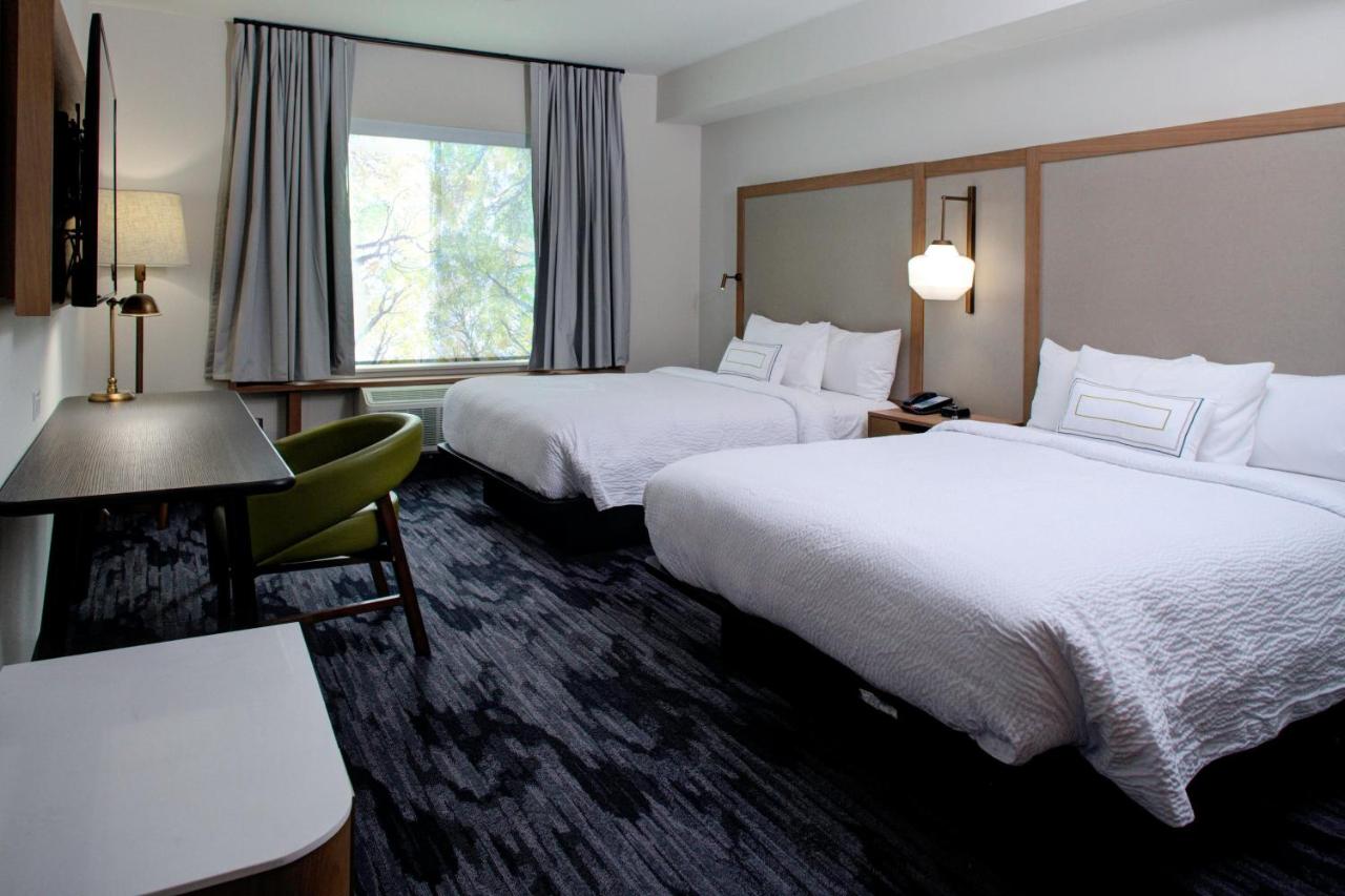 | Fairfield Inn & Suites by Marriott Allentown West