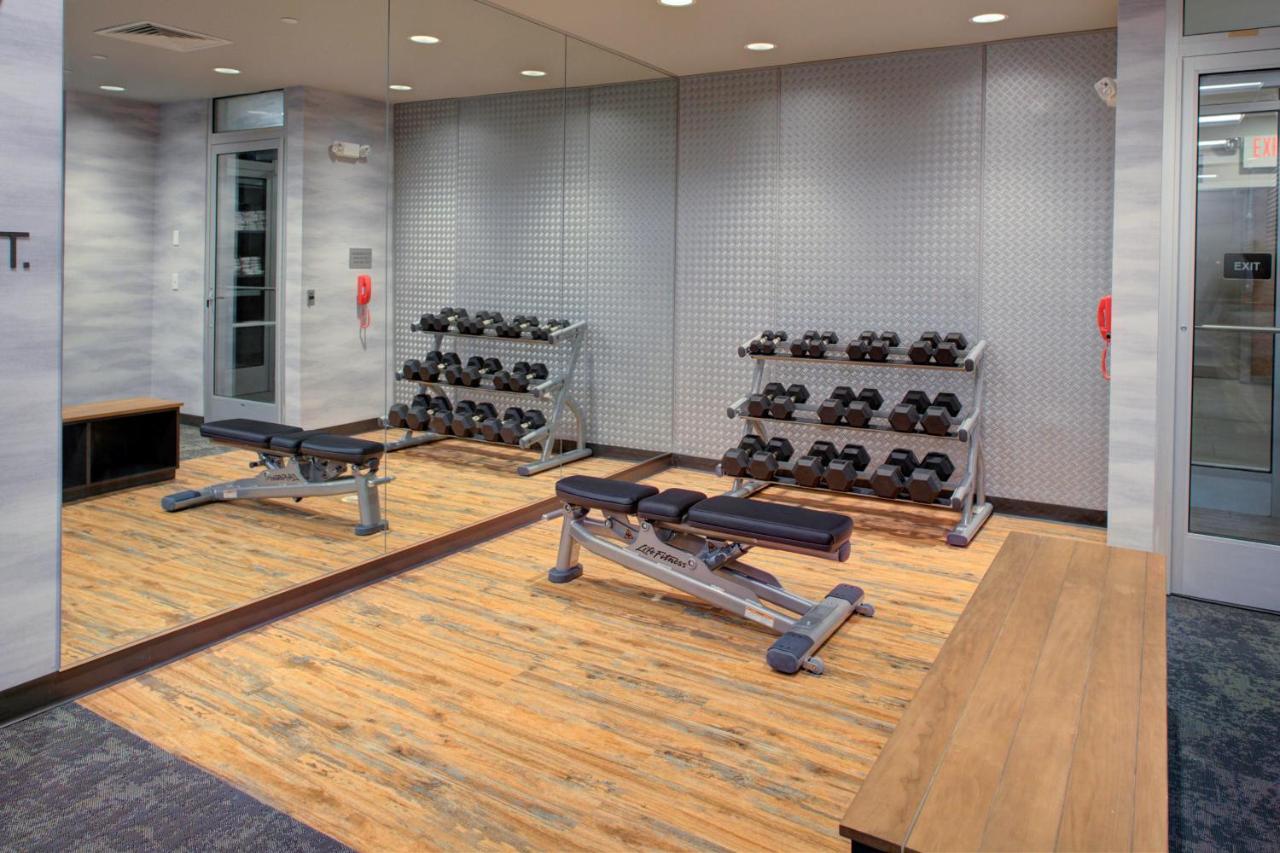 | Fairfield Inn & Suites by Marriott Allentown West
