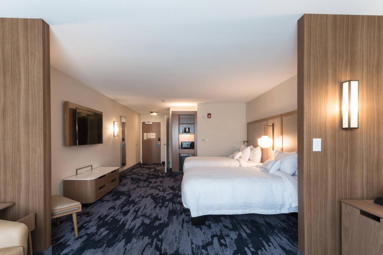  | Fairfield Inn and Suites by Marriott Northfield