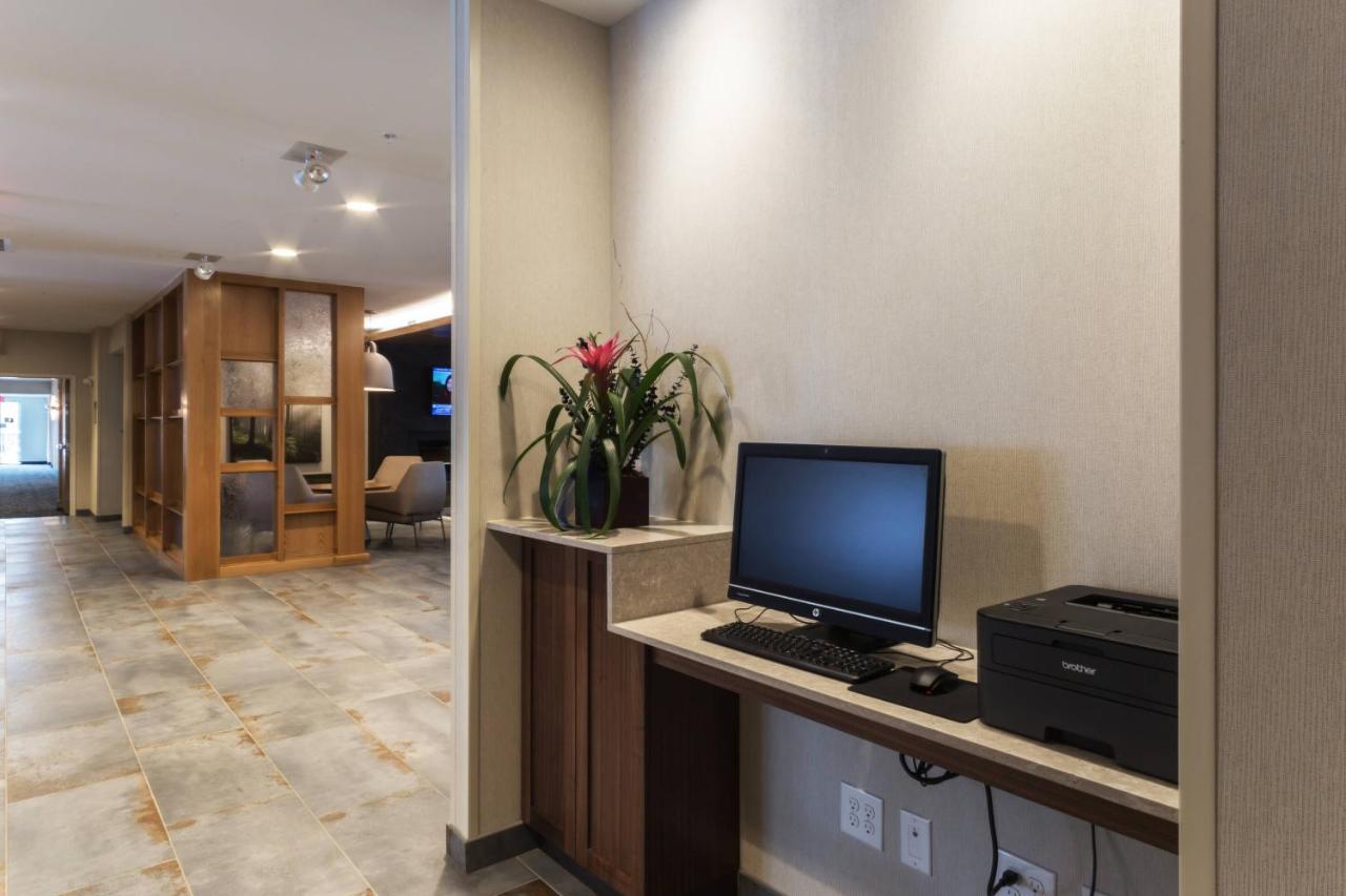  | Fairfield Inn and Suites by Marriott Northfield