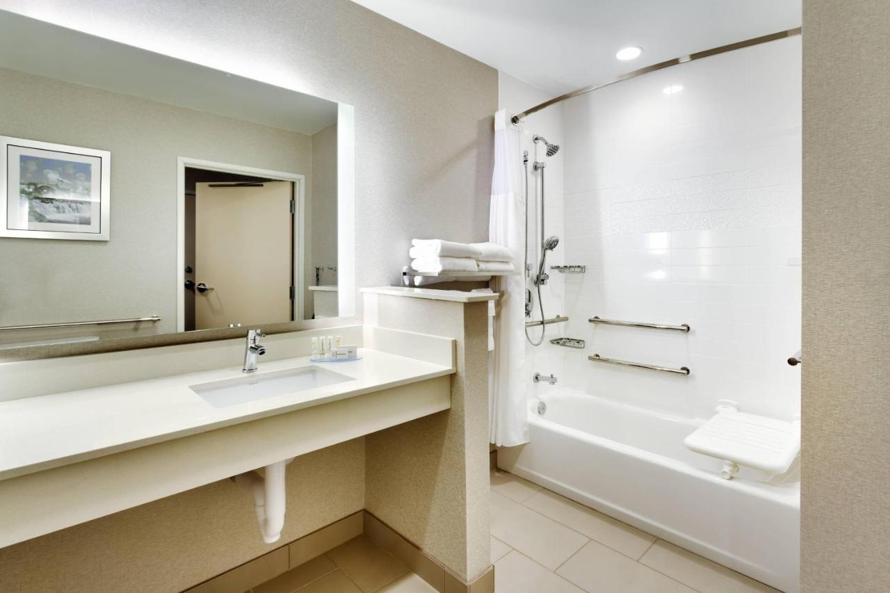  | Fairfield Inn & Suites by Marriott Springfield North