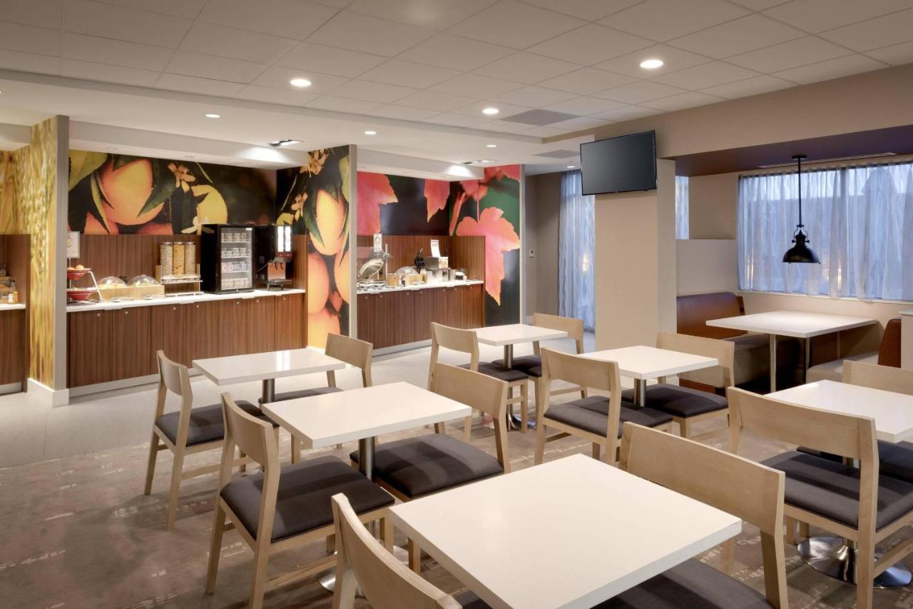  | Fairfield Inn & Suites by Marriott Springfield North