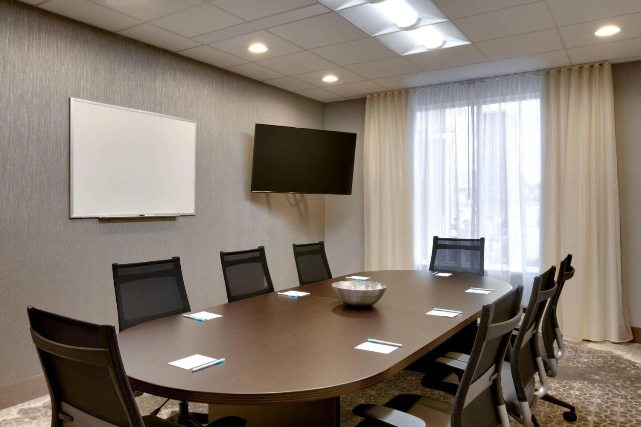  | Fairfield Inn & Suites by Marriott Springfield North