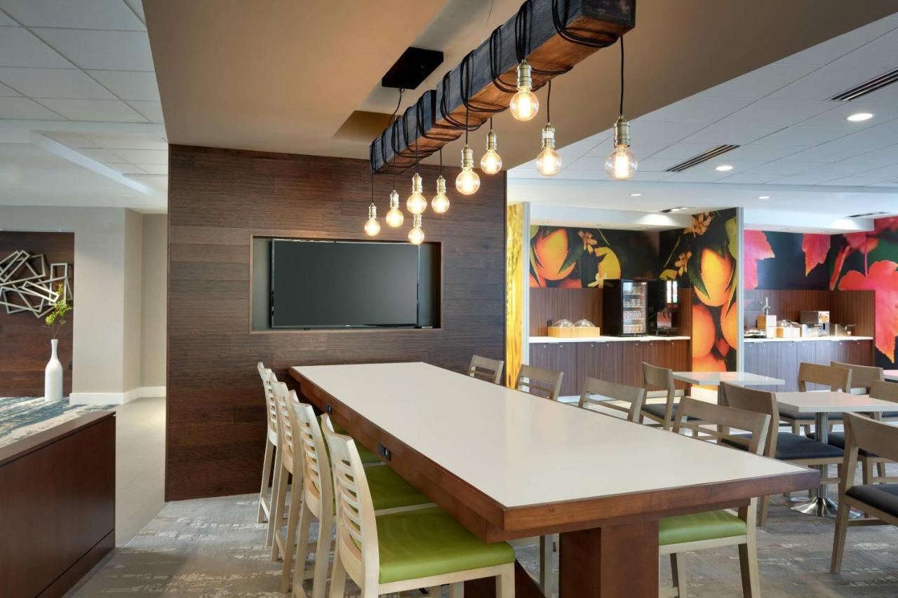  | Fairfield Inn & Suites by Marriott Springfield North