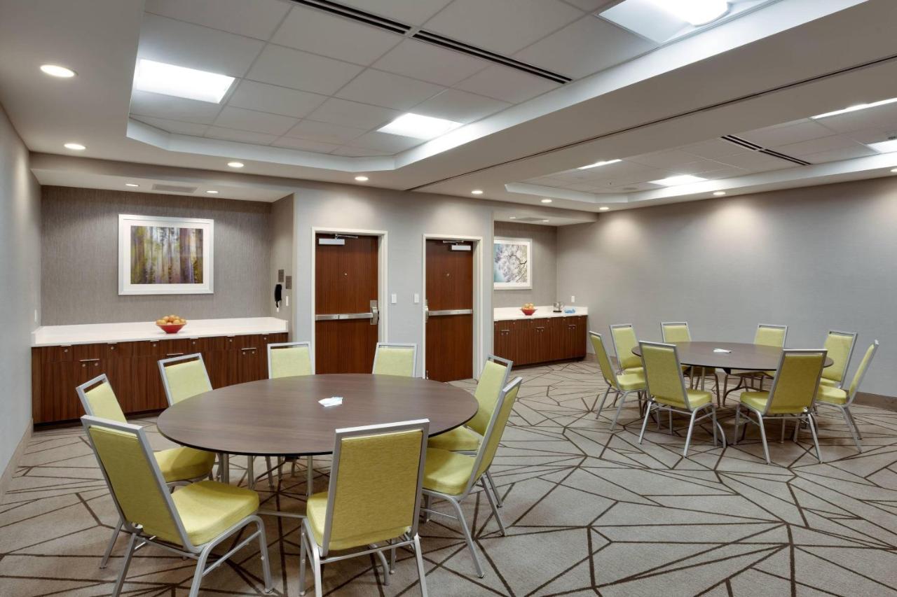  | Fairfield Inn & Suites by Marriott Springfield North