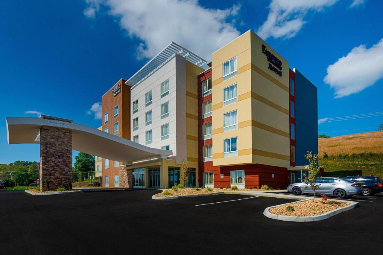 | Fairfield Inn & Suites by Marriott Abingdon