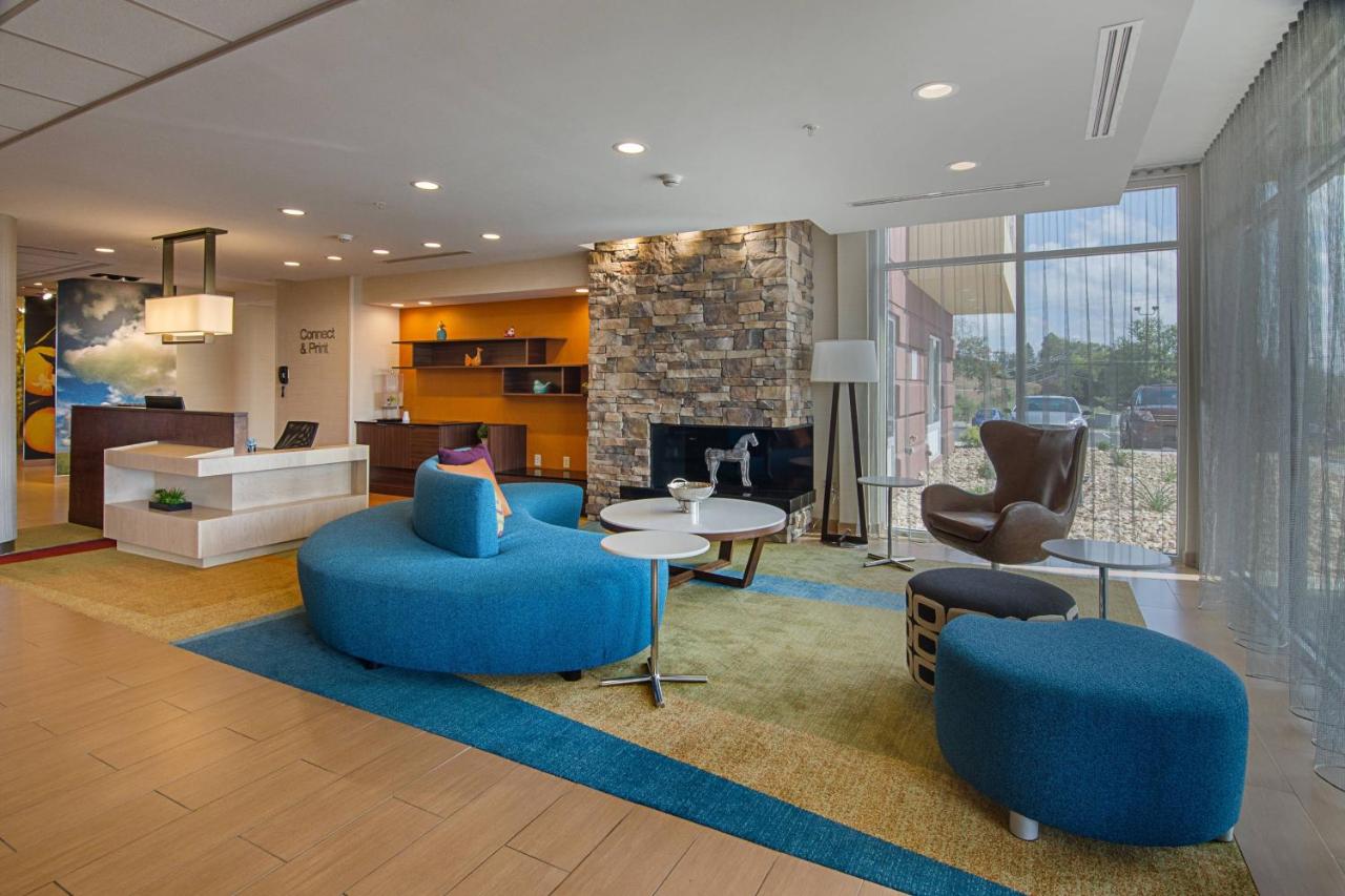 | Fairfield Inn & Suites by Marriott Abingdon