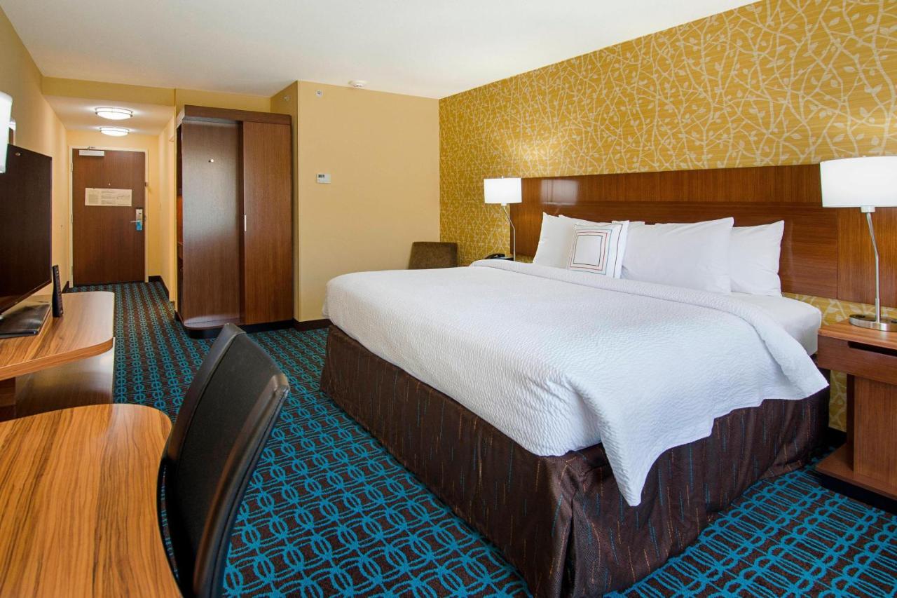 | Fairfield Inn & Suites by Marriott Abingdon