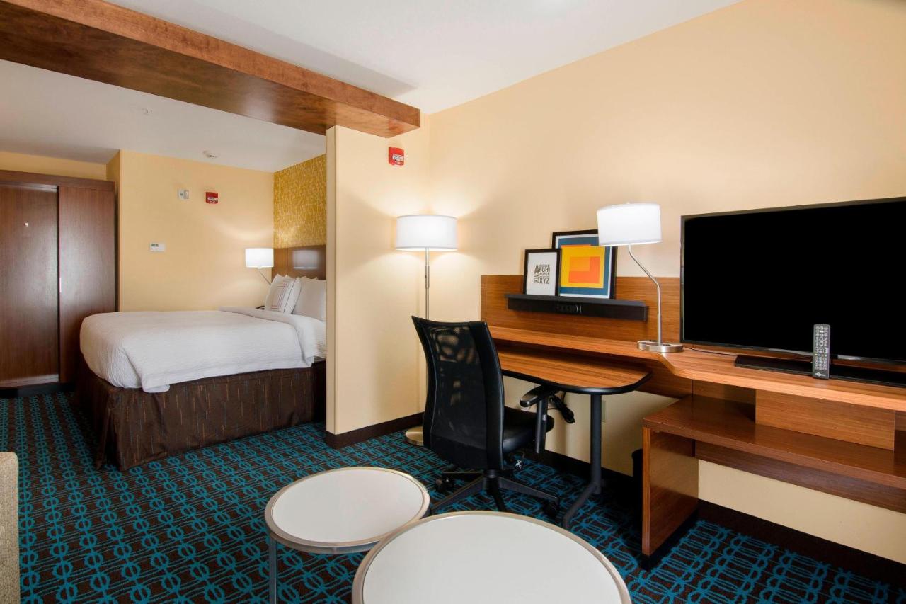 | Fairfield Inn & Suites by Marriott Abingdon