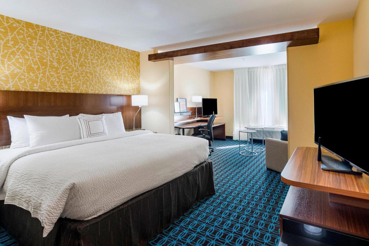| Fairfield Inn & Suites by Marriott Abingdon
