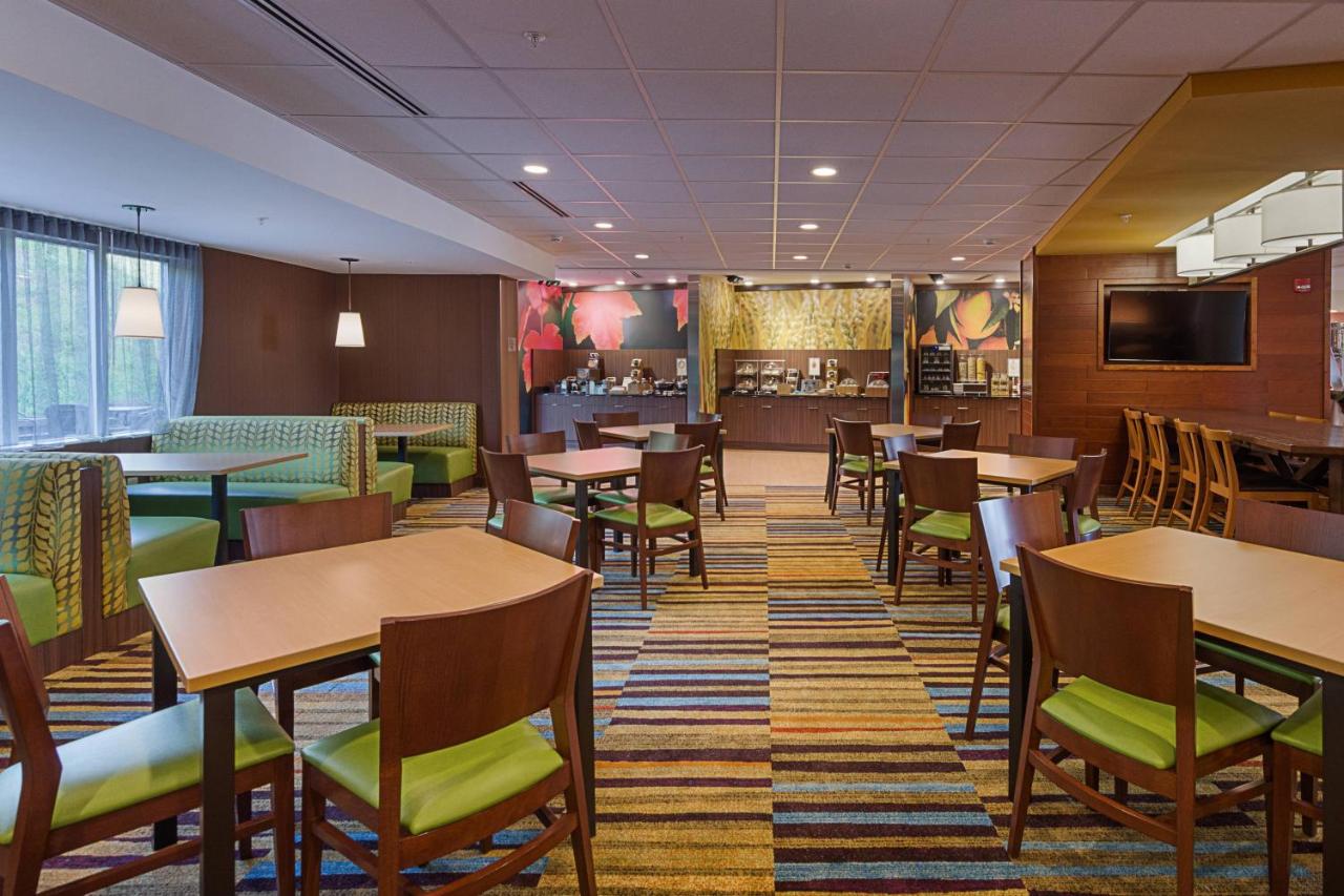 | Fairfield Inn & Suites by Marriott Abingdon