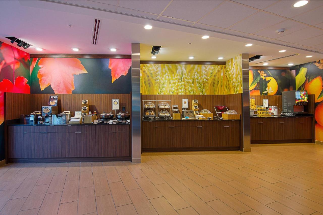 | Fairfield Inn & Suites by Marriott Abingdon