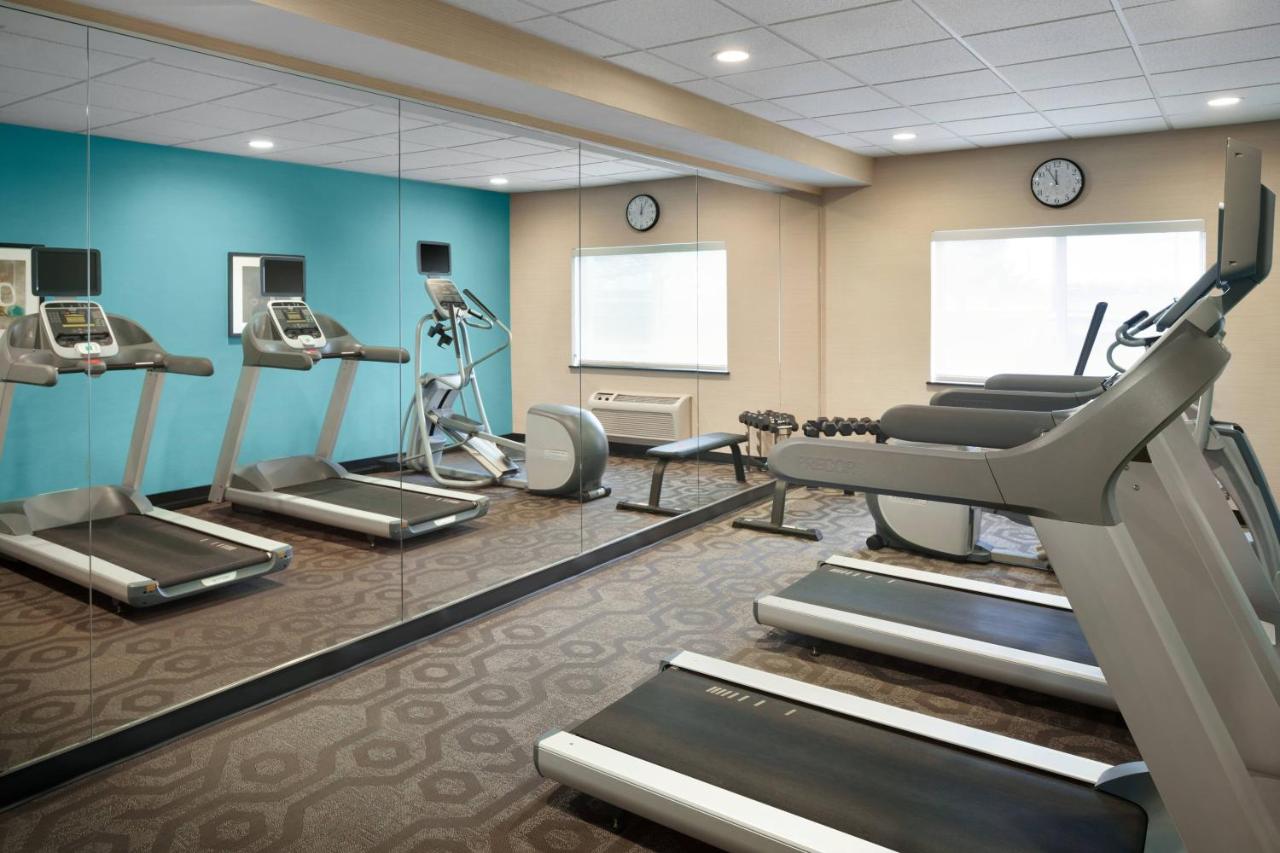 | Fairfield Inn & Suites by Marriott Minneapolis Bloomington/Mall of America
