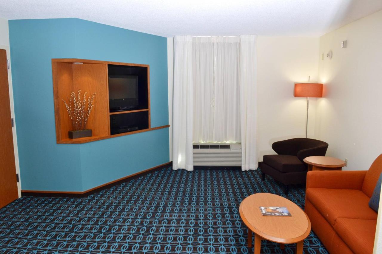  | Fairfield Inn & Suites Effingham