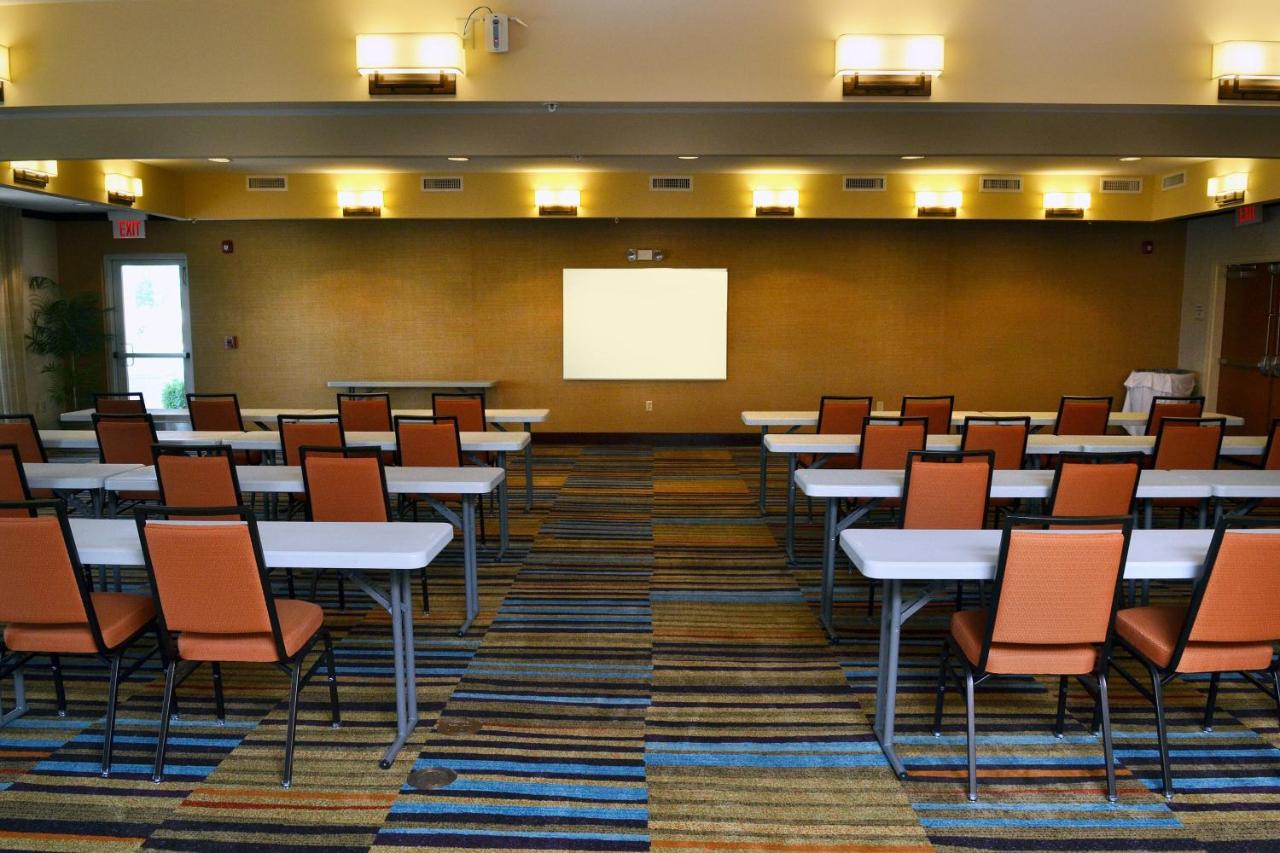  | Fairfield Inn & Suites Effingham