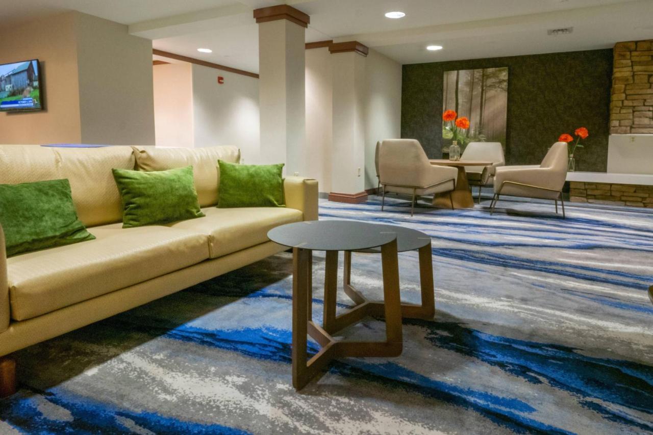 | Fairfield Inn by Marriott Hazleton