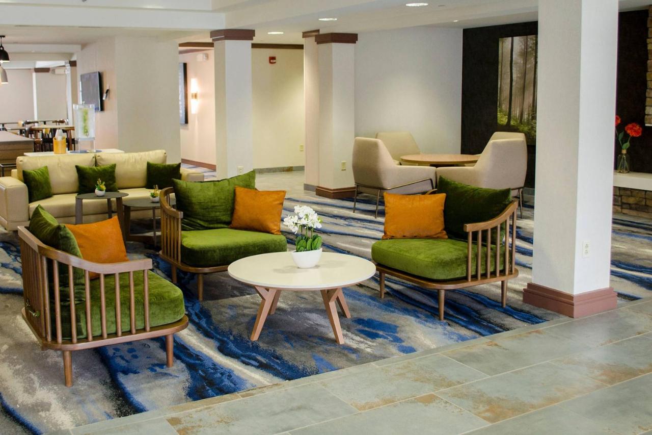 | Fairfield Inn by Marriott Hazleton