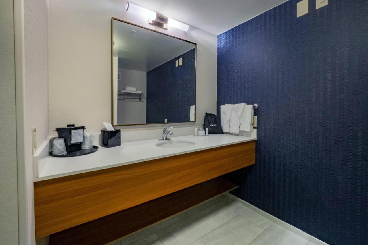| Fairfield Inn by Marriott Hazleton