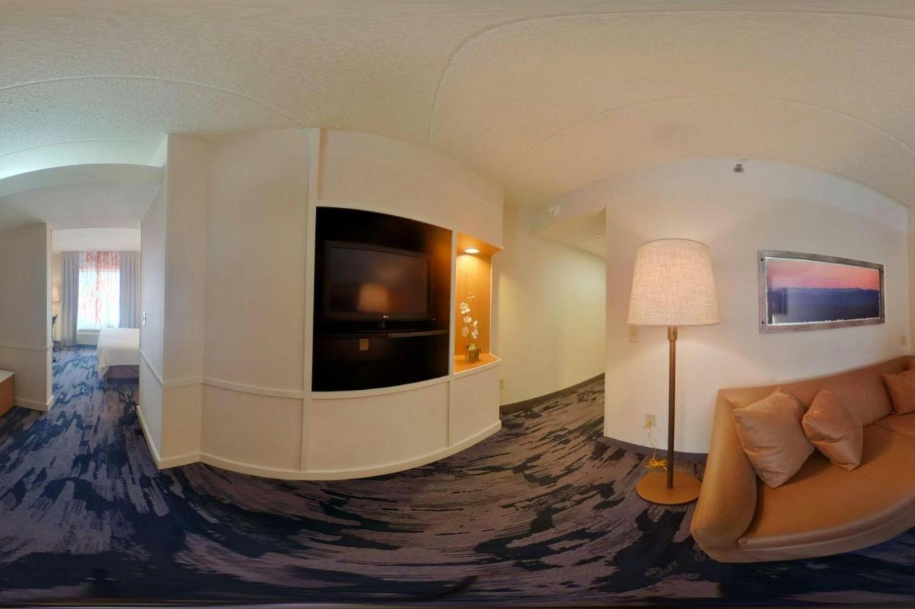 | Fairfield Inn by Marriott Hazleton