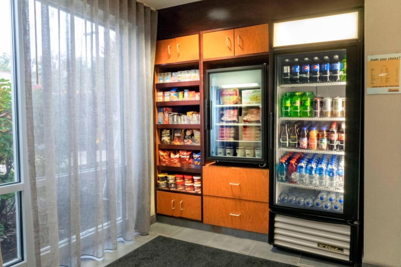 | Fairfield Inn by Marriott Hazleton