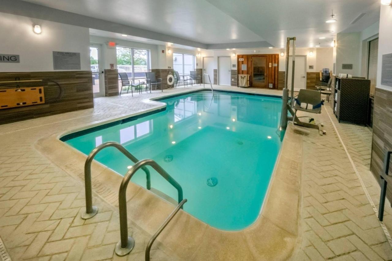 | Fairfield Inn by Marriott Hazleton