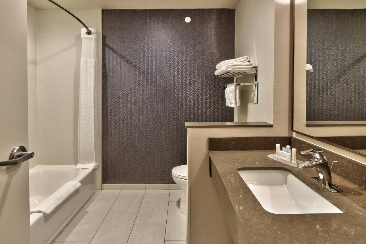 | Fairfield Inn & Suites by Marriott Albuquerque North