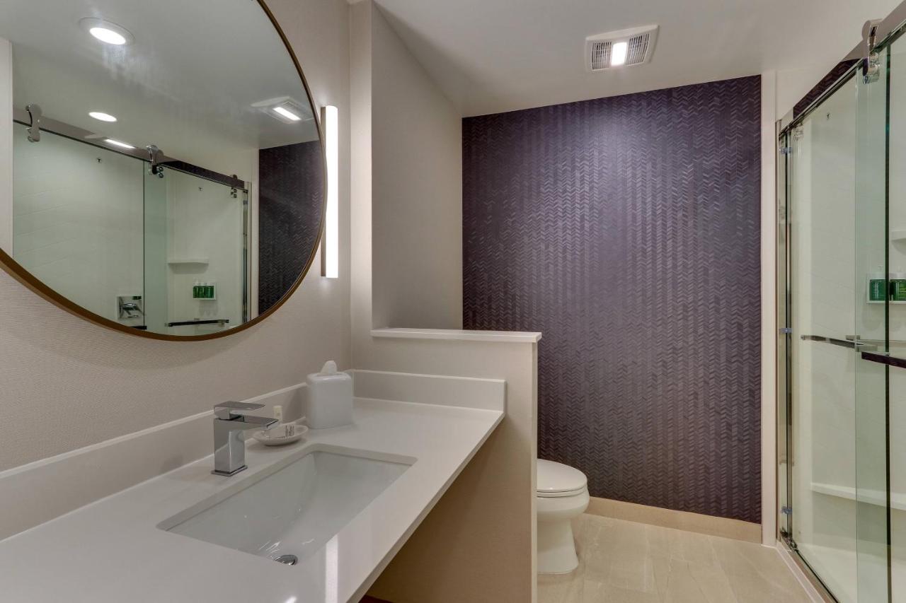 | Fairfield Inn & Suites Warsaw