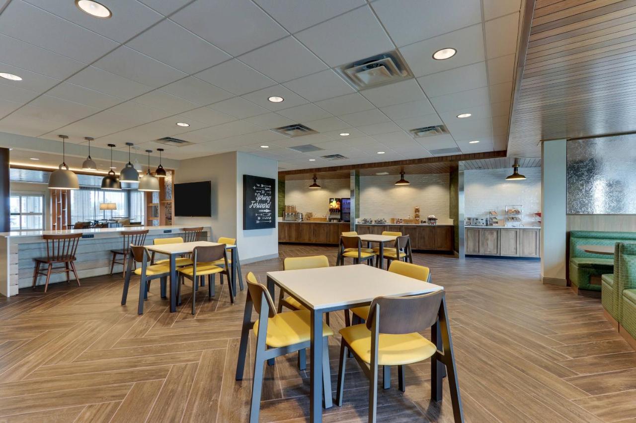 | Fairfield Inn & Suites Warsaw