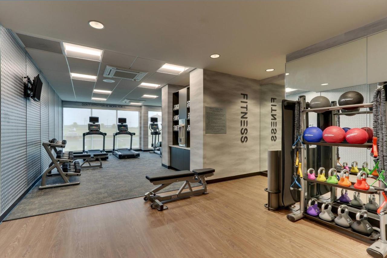 | Fairfield Inn & Suites Warsaw