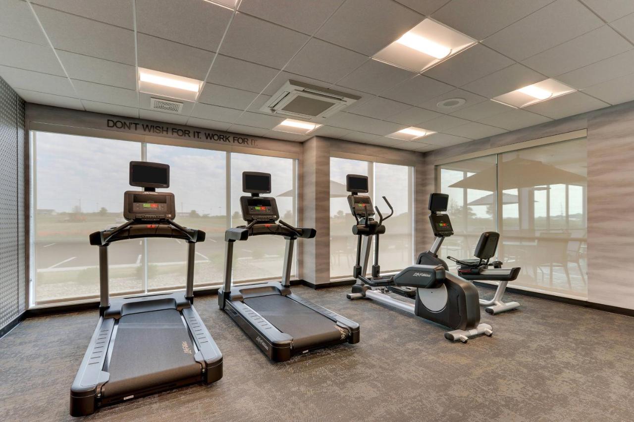 | Fairfield Inn & Suites Warsaw