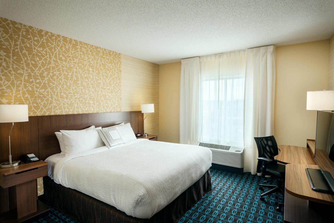 | Fairfield Inn & Suites by Marriott Tacoma DuPont