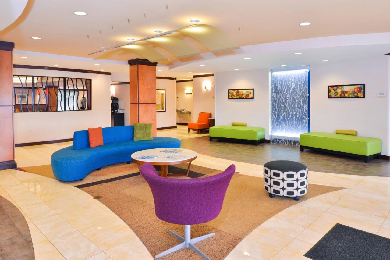| Fairfield Inn & Suites by Marriott Asheboro