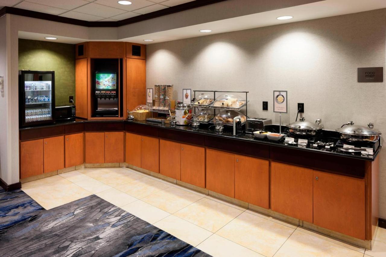 | Fairfield Inn & Suites by Marriott Wilmington