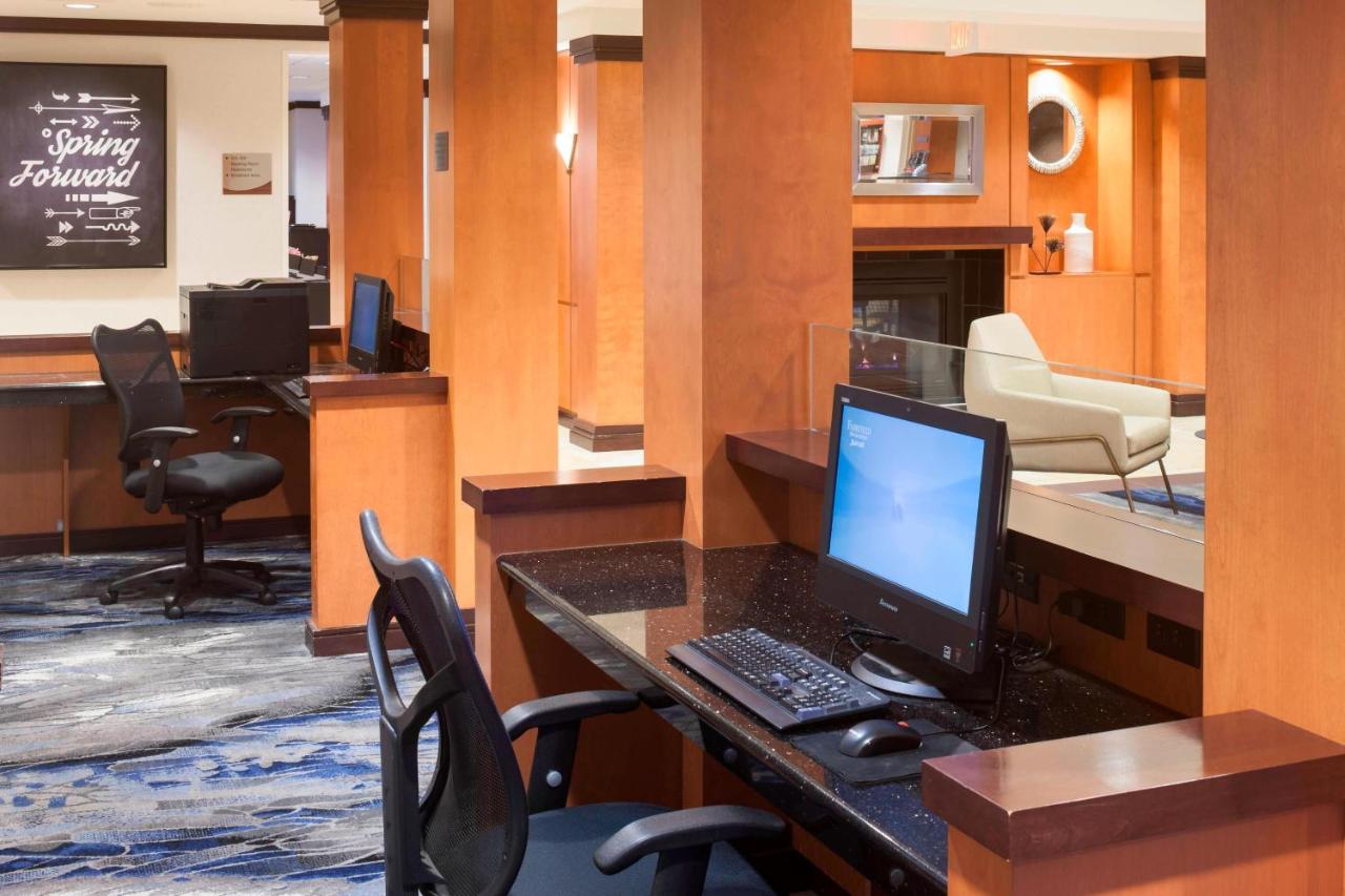 | Fairfield Inn & Suites by Marriott Wilmington