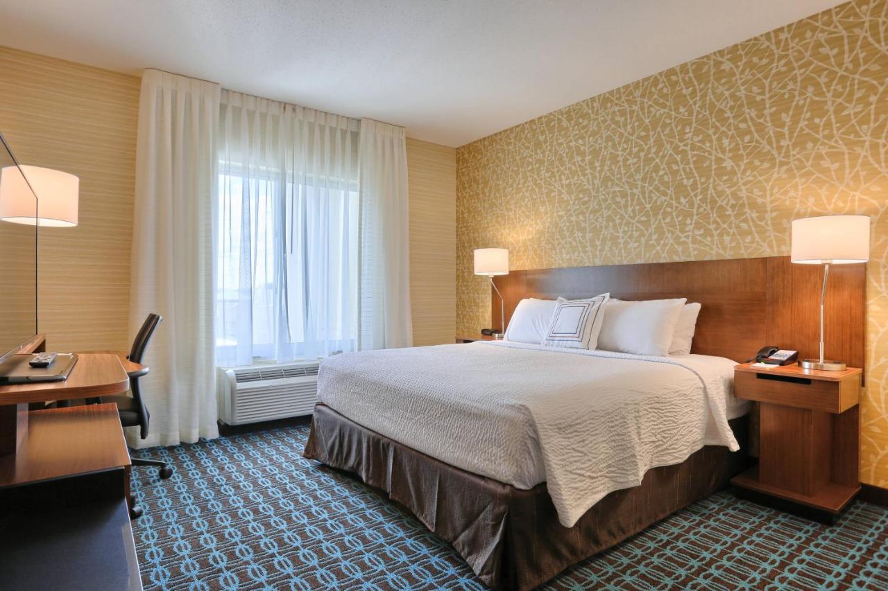 | Fairfield by Marriott Inn & Suites Philadelphia Horsham