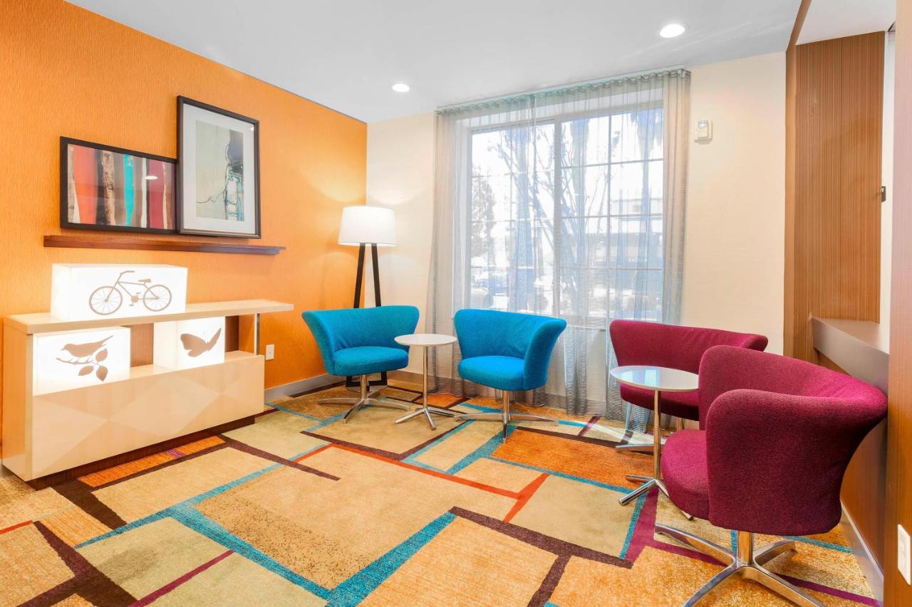 | Fairfield Inn & Suites Temecula
