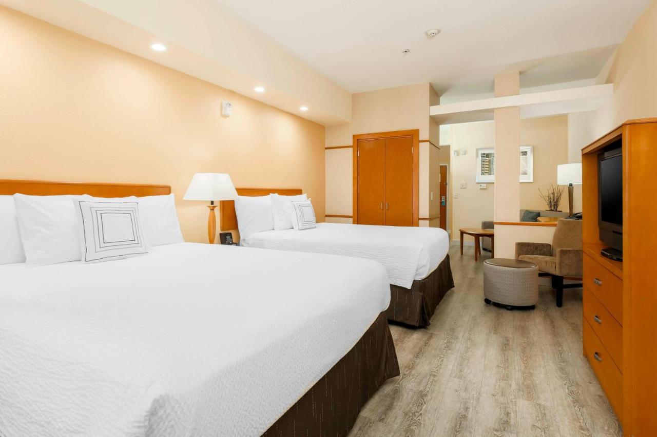 | Fairfield Inn & Suites Temecula