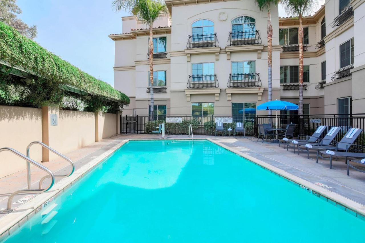 | Fairfield Inn & Suites Temecula