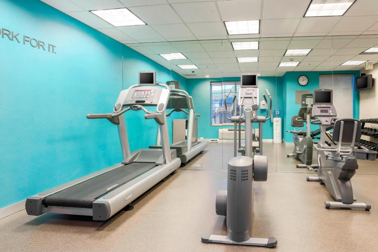 | Fairfield Inn & Suites Temecula
