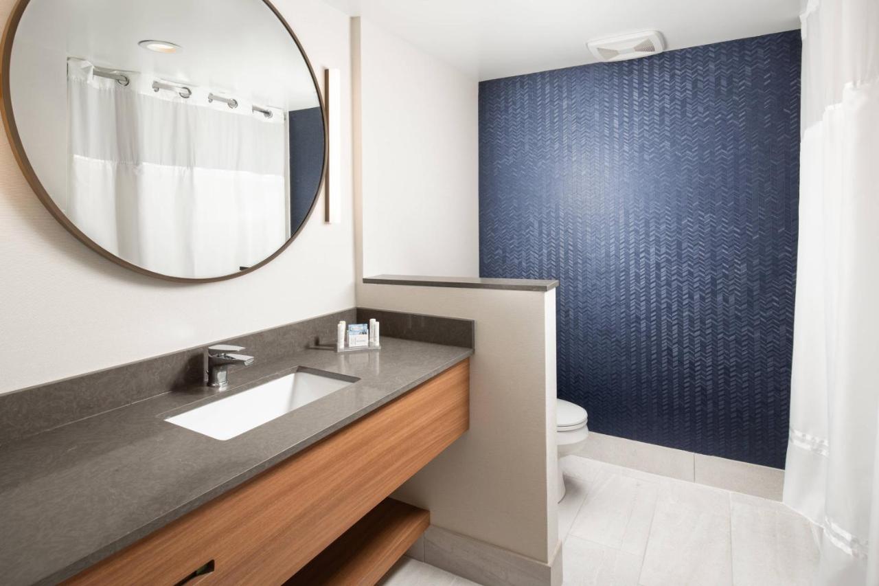  | Fairfield Inn & Suites Athens Marriott