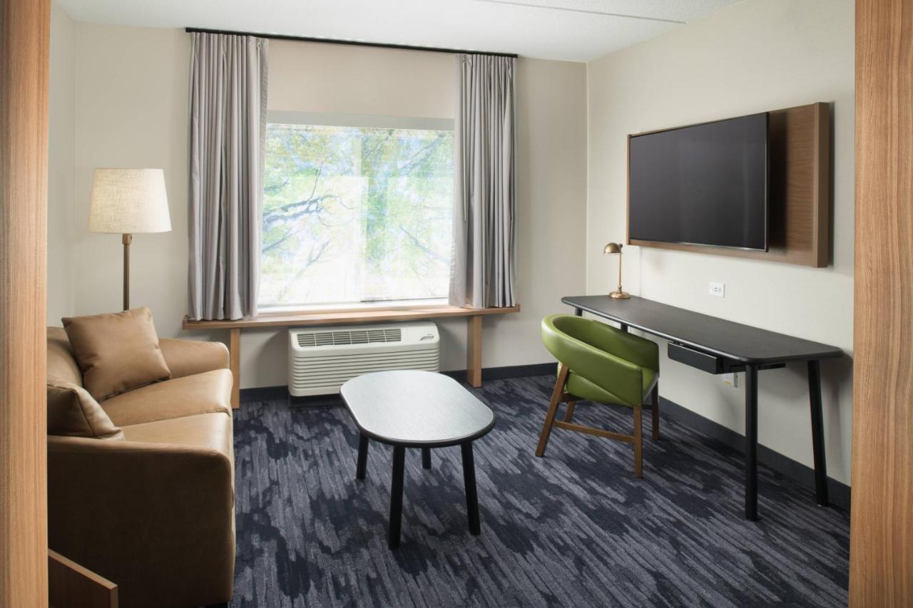  | Fairfield Inn & Suites Athens Marriott