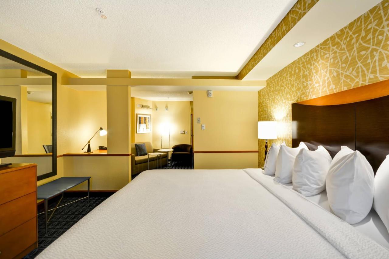 | Fairfield Inn & Suites Tampa Fairgrounds/Casino