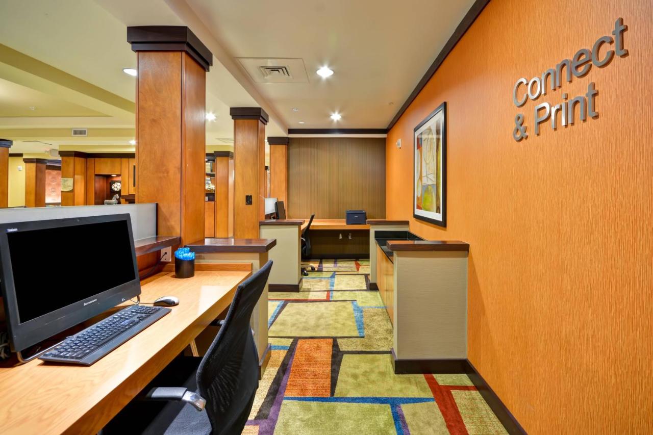 | Fairfield Inn & Suites Tampa Fairgrounds/Casino