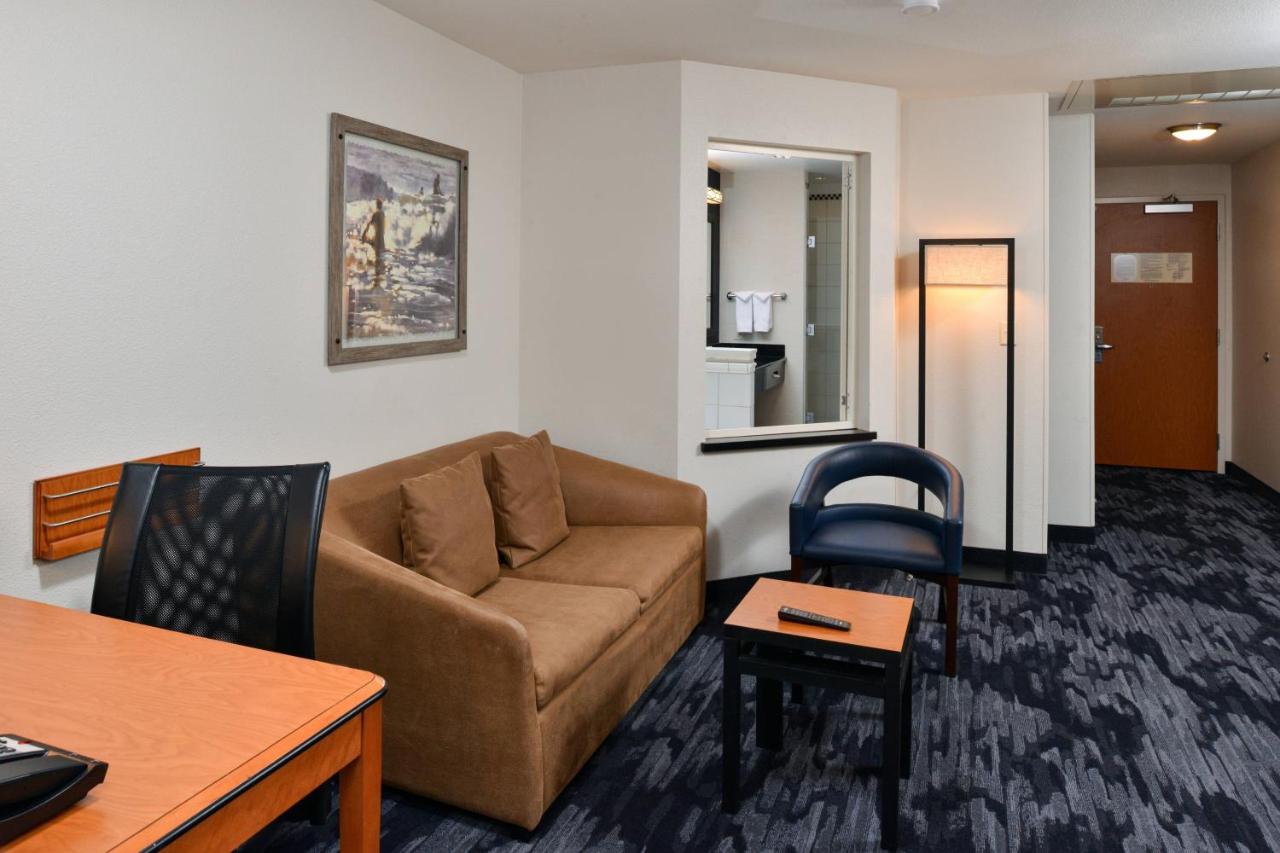  | Fairfield Inn & Suites Santa Cruz - Capitola